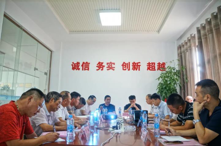 明責任、服管理、高標準、保安全 —— 精益求精 · 鑄造品質典范